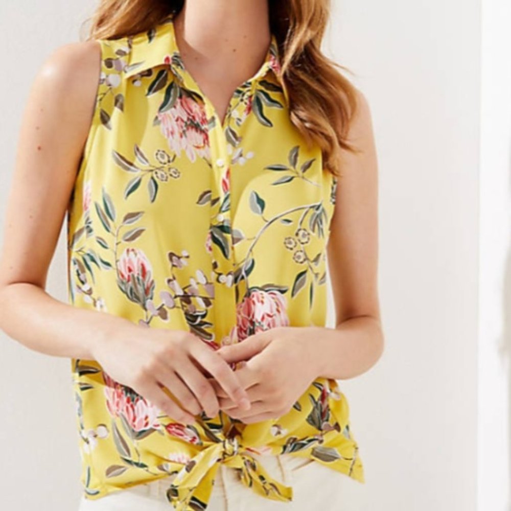 NWT - Loft Women's Floral Mixed Media Button Down Shell - Size XSP